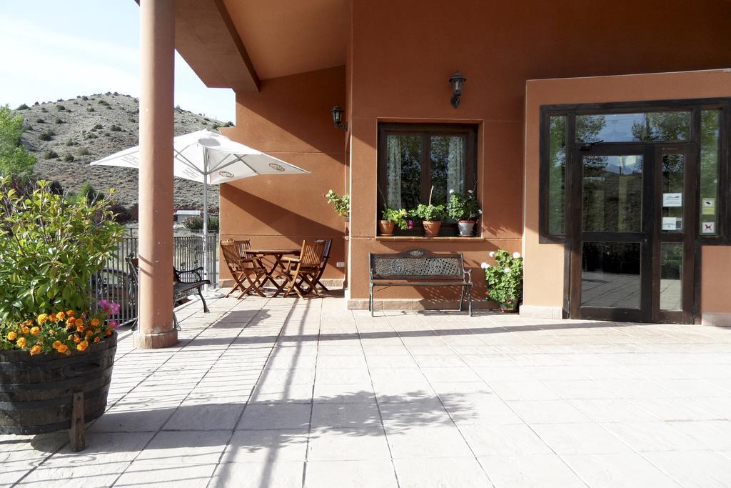 Hotel Valdevecar Albarracín Εξωτερικό φωτογραφία